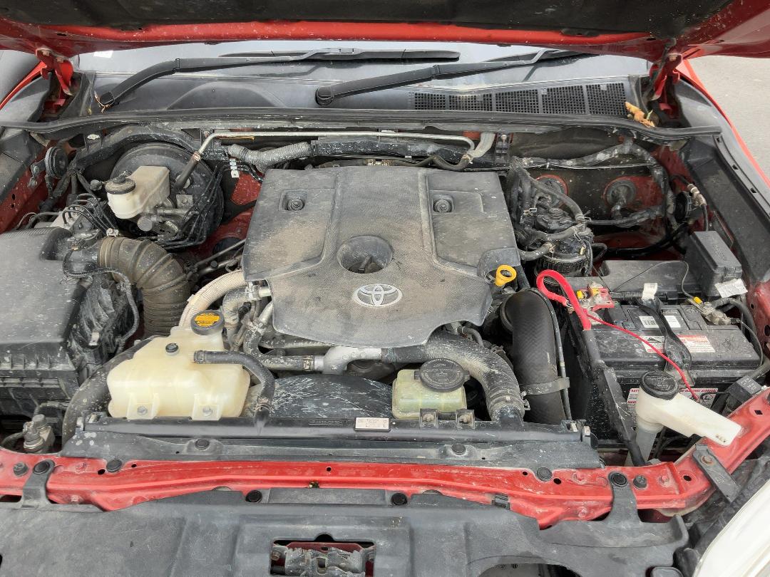 Photo '24' of Toyota Hilux SR5 TD DC