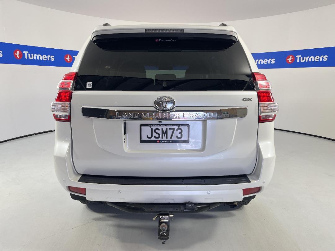 Photo '6' of Toyota Landcruiser Prado Photo '6' of Toyota Landcruiser Prado