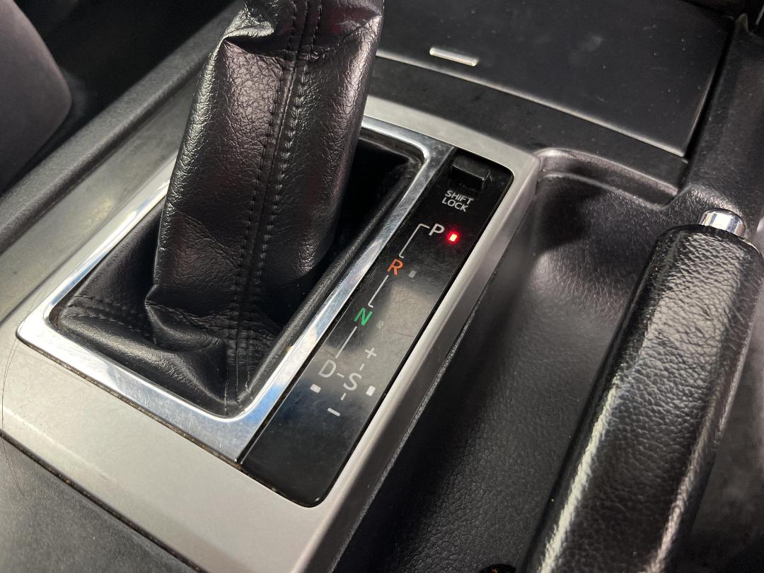 Photo '32' of Toyota Landcruiser Prado Photo '32' of Toyota Landcruiser Prado