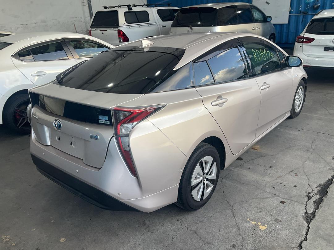 Photo '6' of Toyota Prius Photo '6' of Toyota Prius