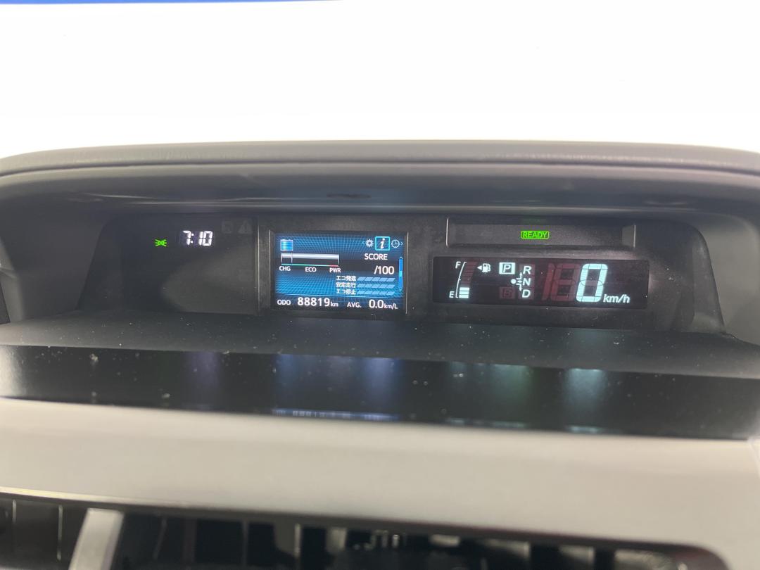 Photo '21' of Toyota Prius