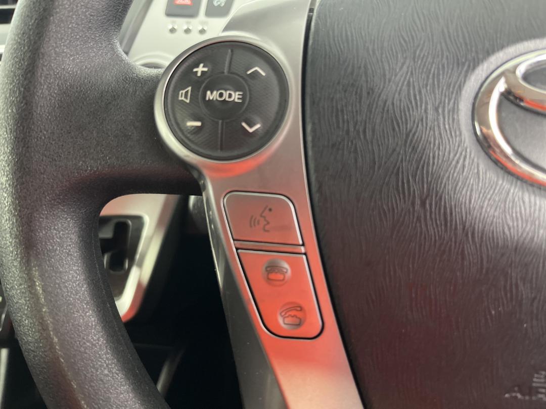 Photo '25' of Toyota Prius