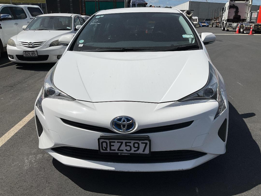 Photo '7' of Toyota Prius