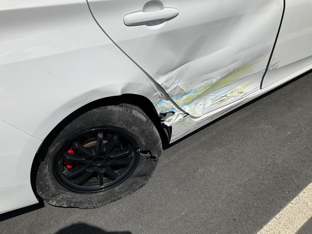 Photo '13' of Toyota Prius