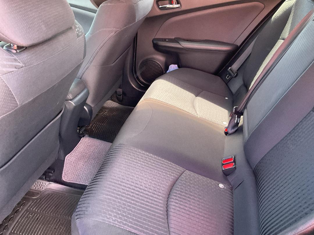 Photo '17' of Toyota Prius