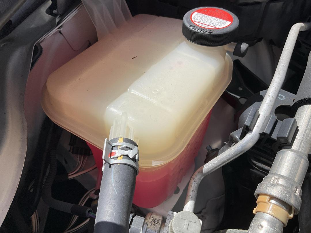 Photo '21' of Toyota Prius