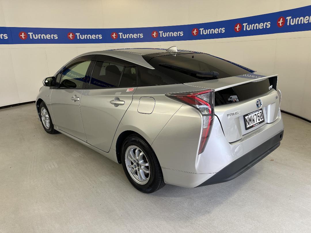 Photo '5' of Toyota Prius
