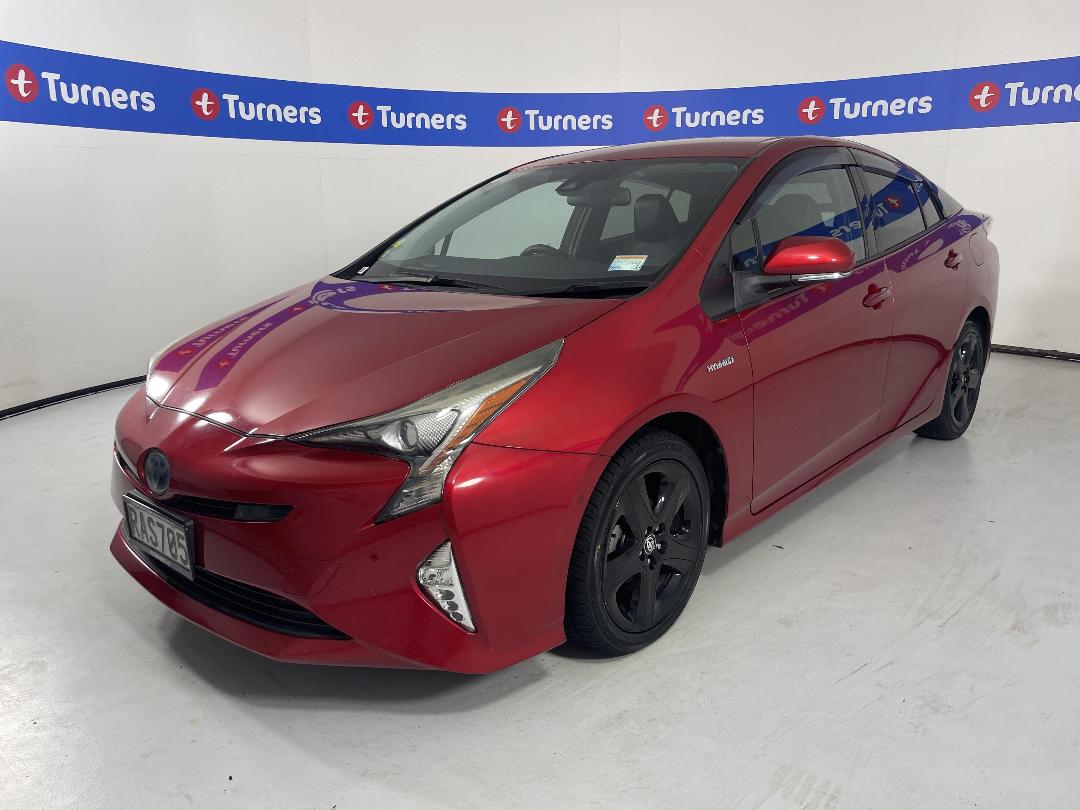 Photo '4' of Toyota Prius