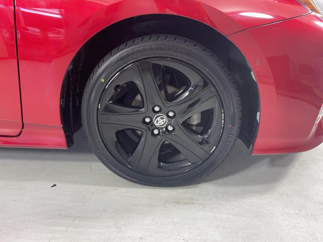 Photo '9' of Toyota Prius