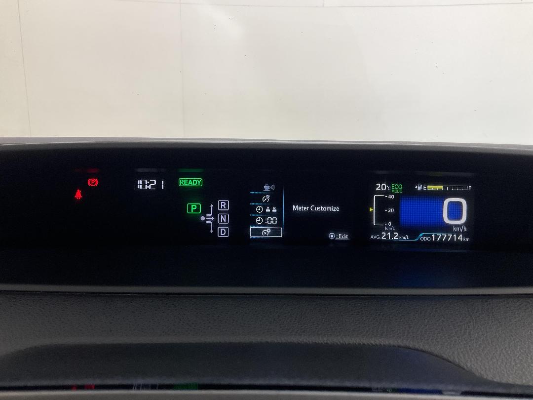 Photo '21' of Toyota Prius