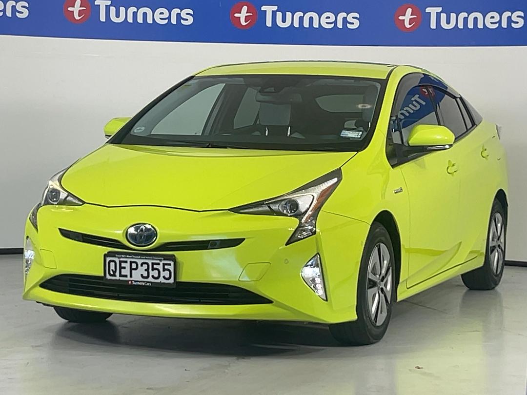 Photo '4' of Toyota Prius