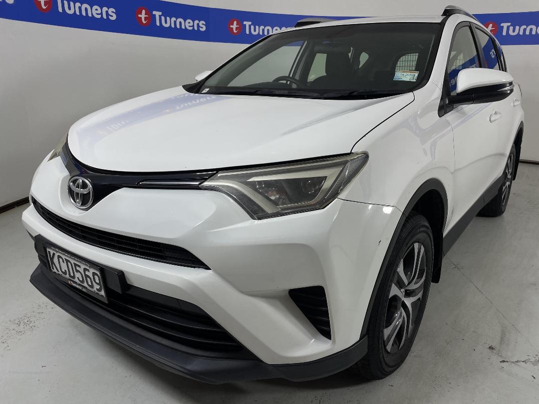 Photo '4' of Toyota Rav4 Photo '4' of Toyota Rav4