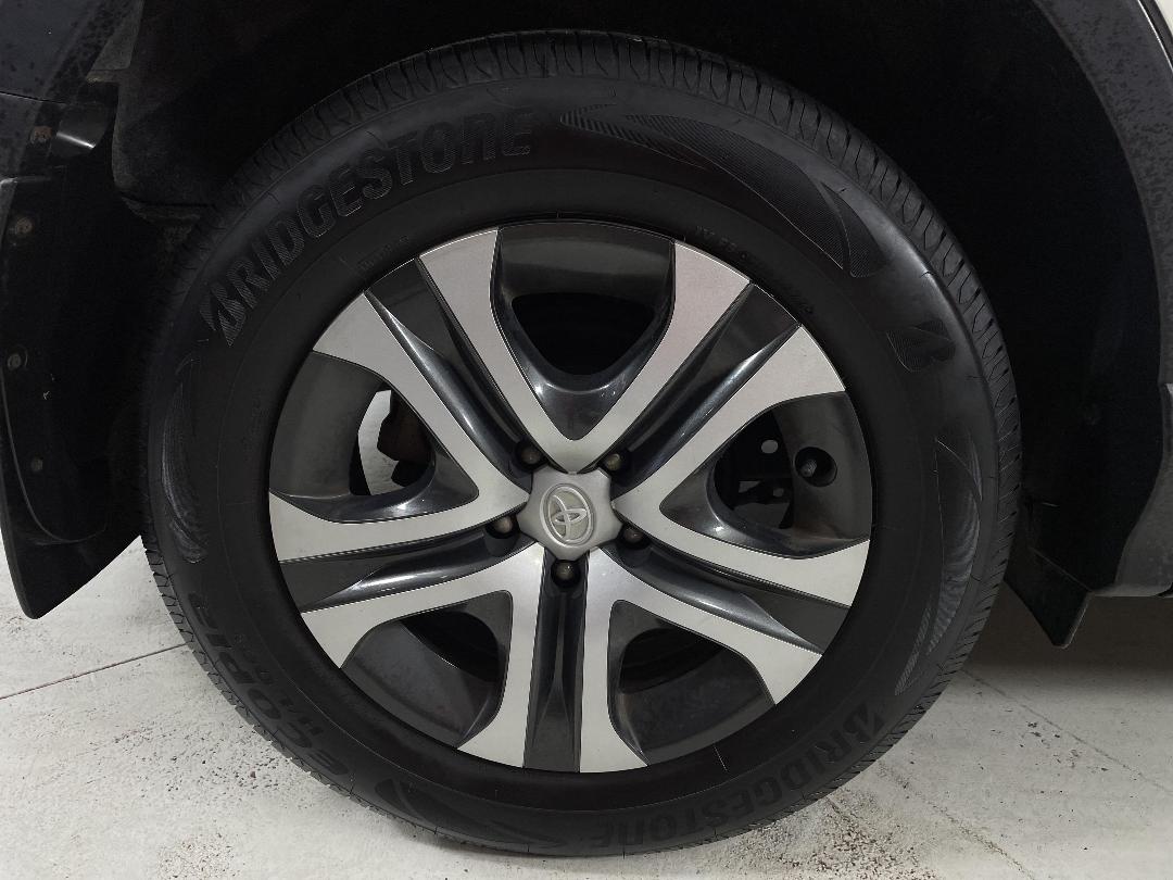 Photo '12' of Toyota Rav4 Photo '12' of Toyota Rav4