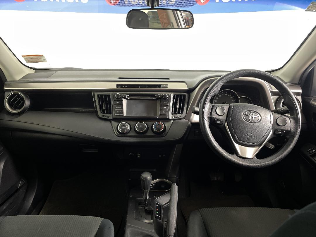 Photo '17' of Toyota Rav4 Photo '17' of Toyota Rav4