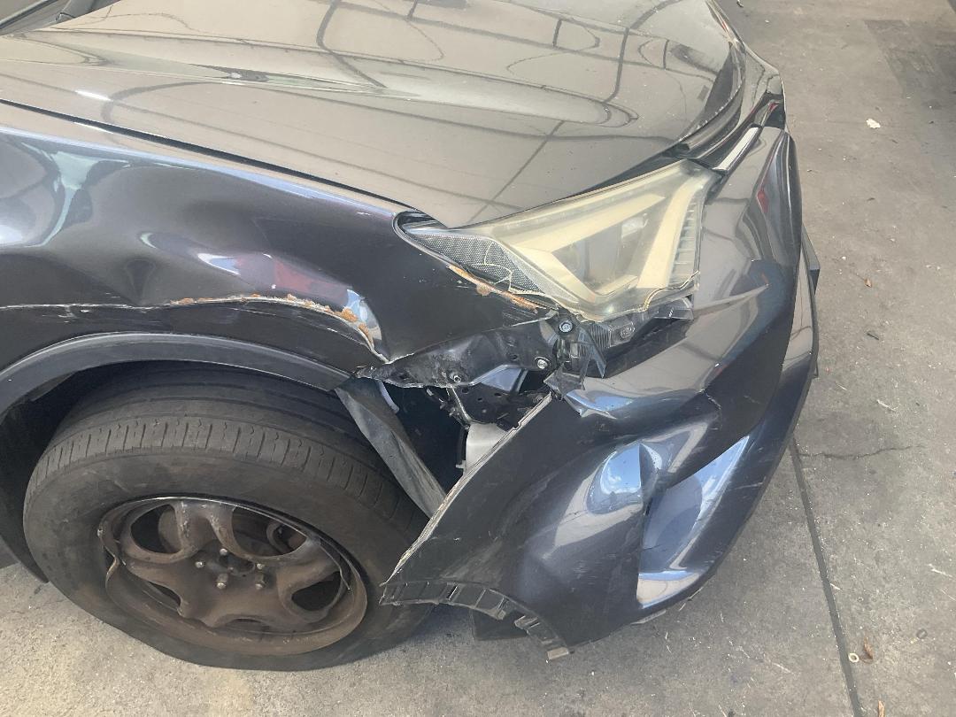 Photo '4' of Toyota Rav4 GX SUV