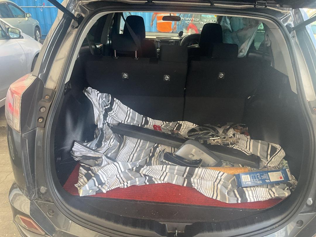 Photo '15' of Toyota Rav4 GX SUV