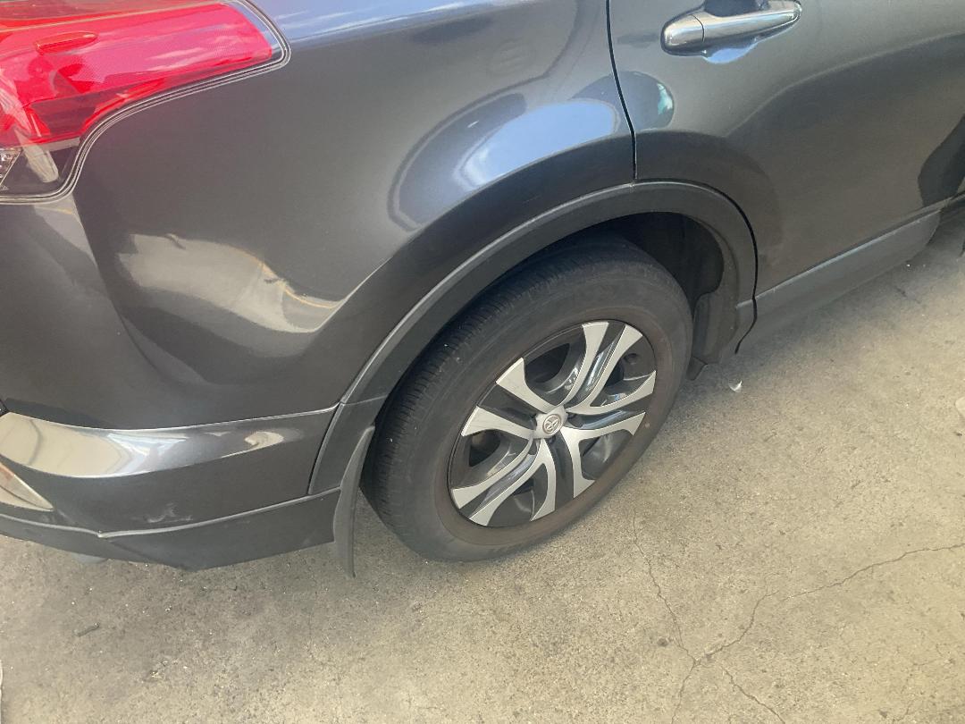 Photo '17' of Toyota Rav4 GX SUV