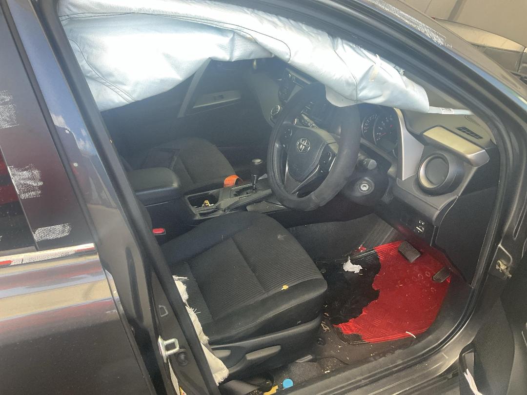 Photo '23' of Toyota Rav4 GX SUV