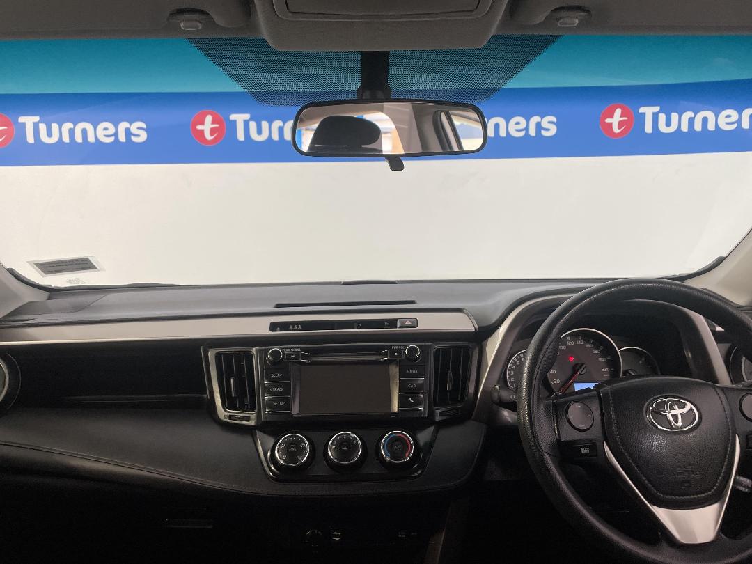 Photo '17' of Toyota Rav4