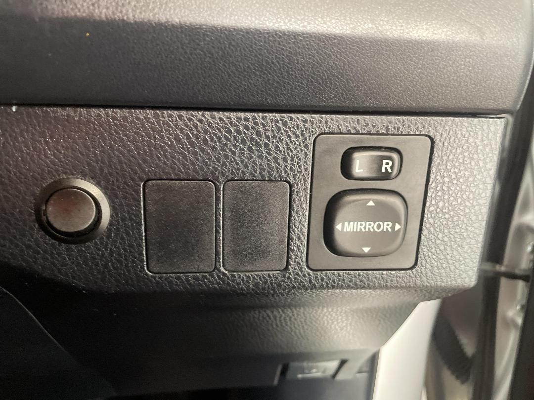 Photo '25' of Toyota Rav4