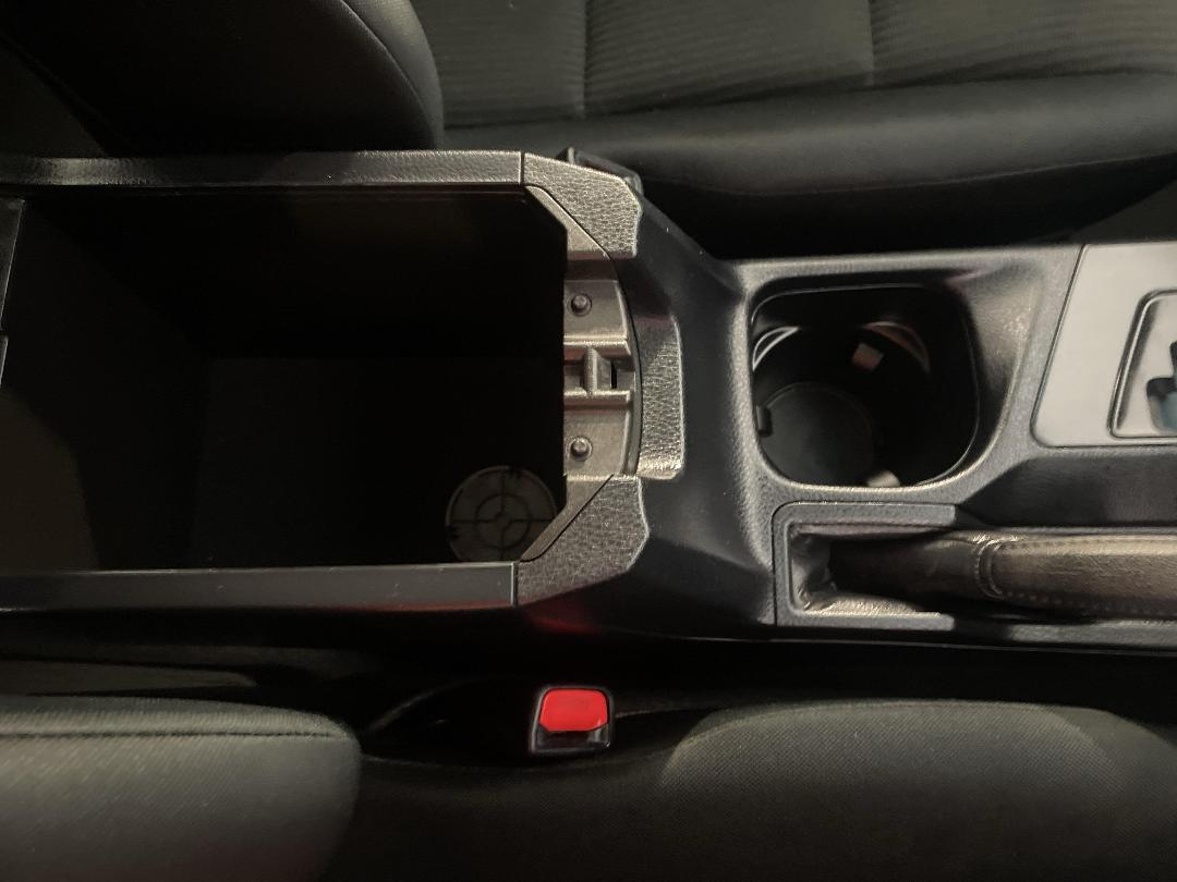 Photo '33' of Toyota Rav4