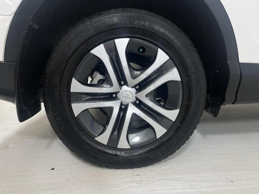 Photo '12' of Toyota Rav4