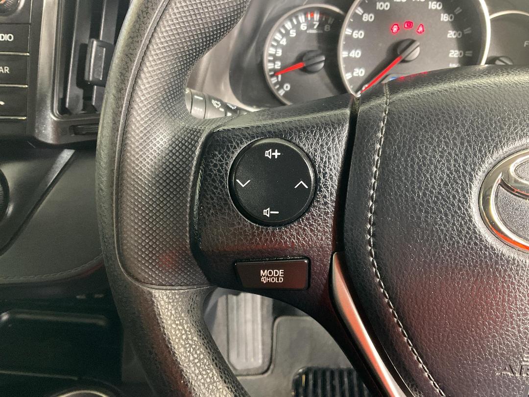 Photo '24' of Toyota Rav4