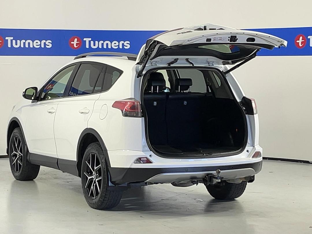 Photo '23' of Toyota Rav4