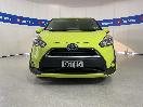 Thumbnail '2' of Toyota Sienta
