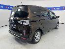 Thumbnail '7' of Toyota Sienta