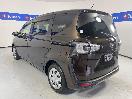 Thumbnail '5' of Toyota Sienta
