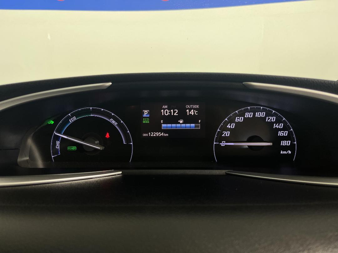 Photo '21' of Toyota Sienta