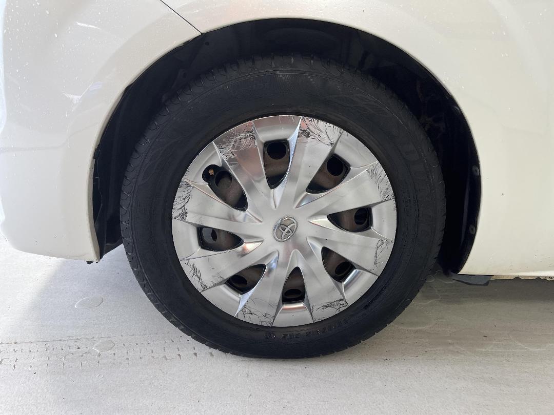 Photo '10' of Toyota Spade