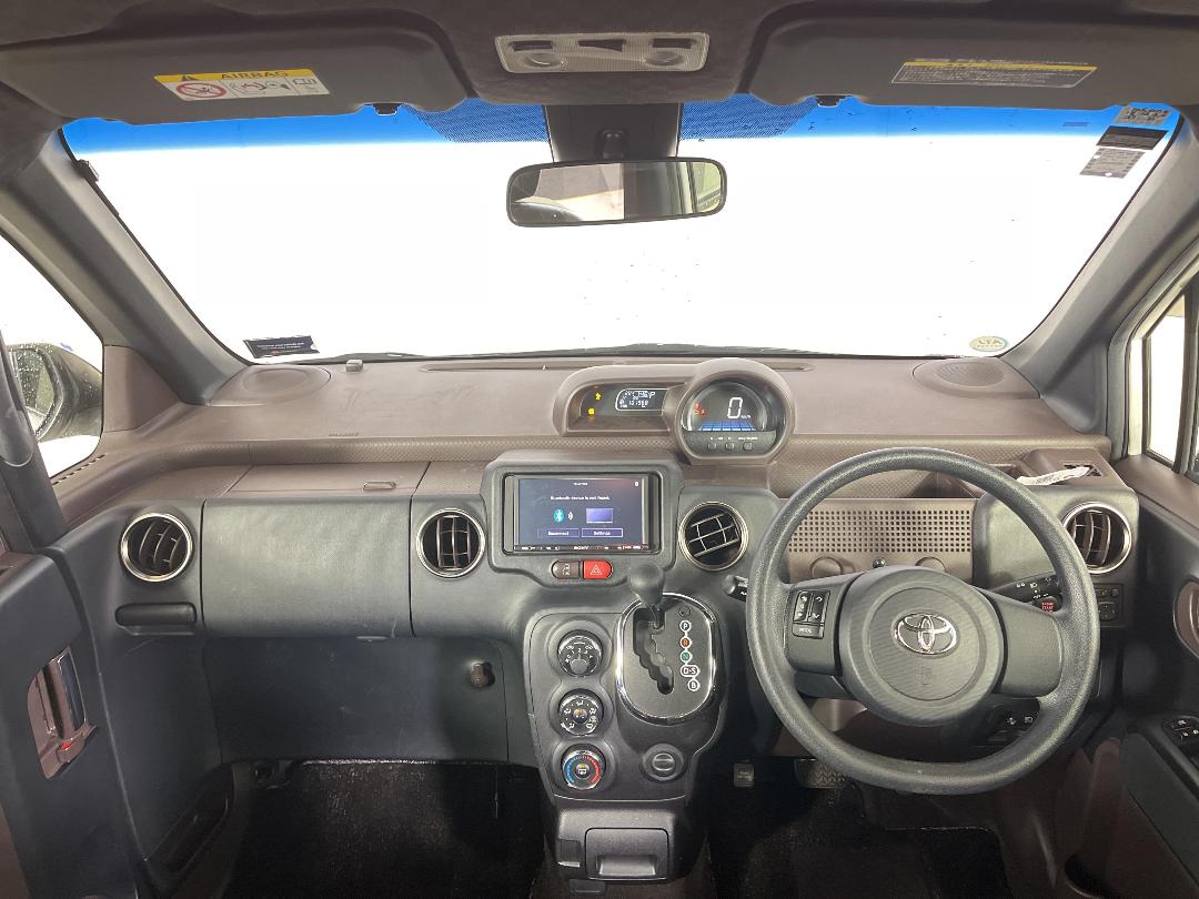 Photo '17' of Toyota Spade