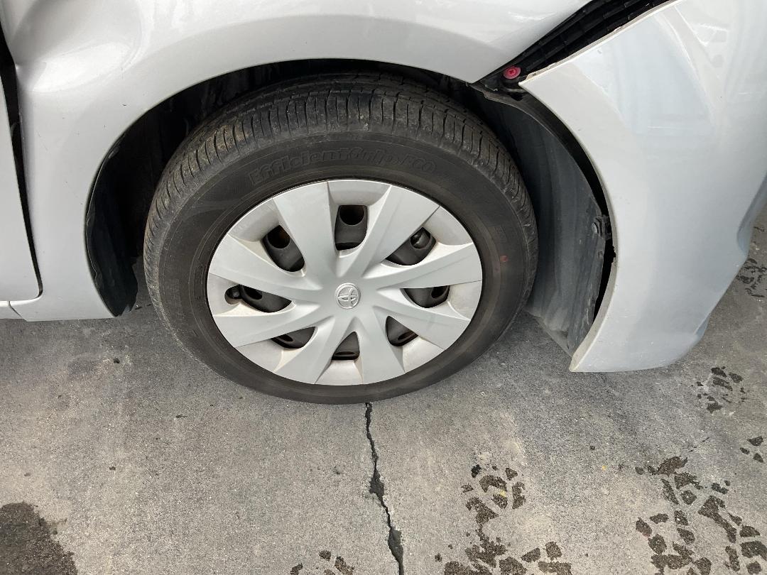 Photo '2' of Toyota Spade Photo '2' of Toyota Spade