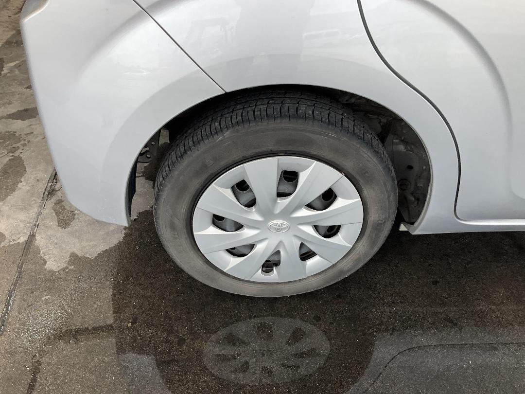 Photo '13' of Toyota Spade Photo '13' of Toyota Spade