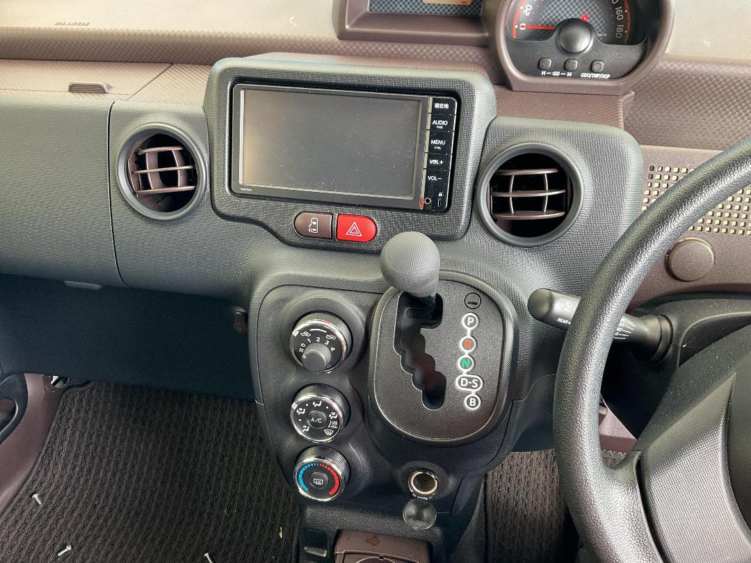 Photo '19' of Toyota Spade Photo '19' of Toyota Spade