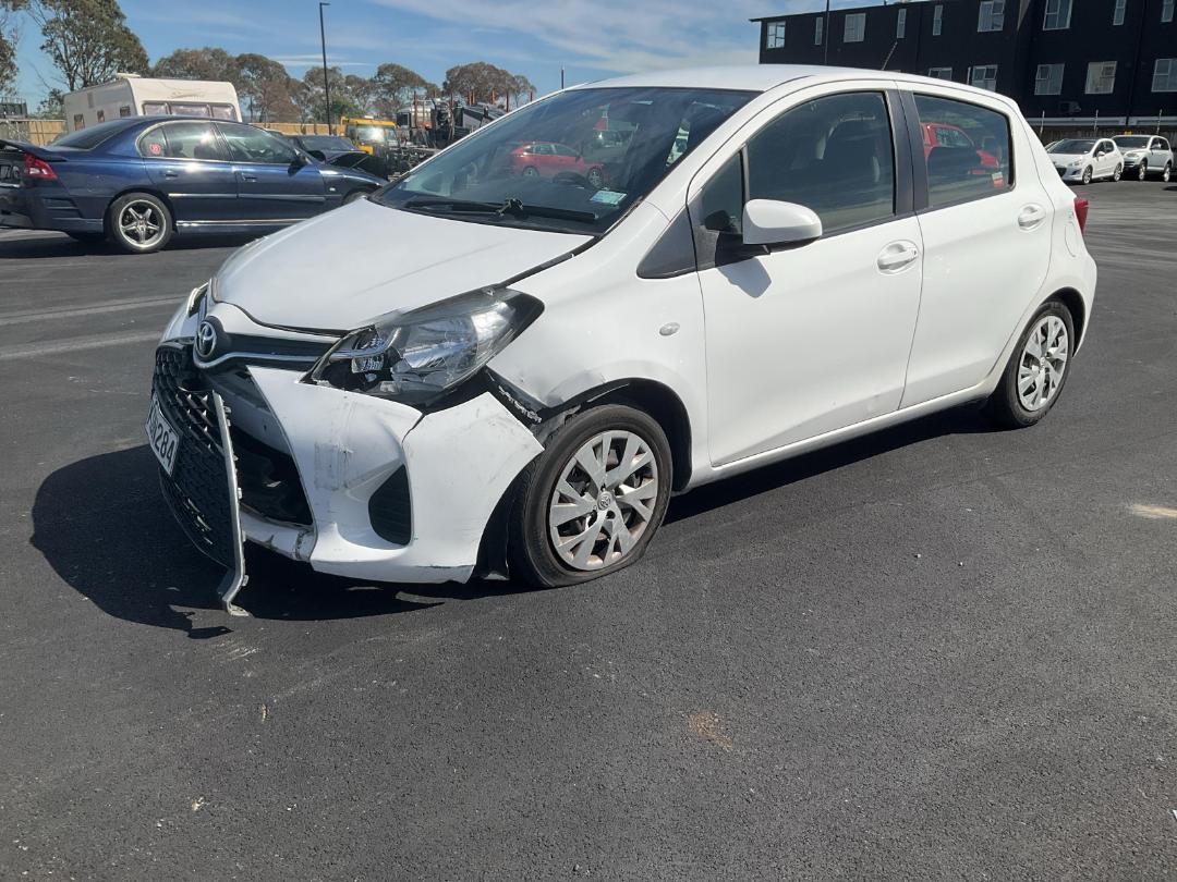 Photo '7' of Toyota Yaris GX