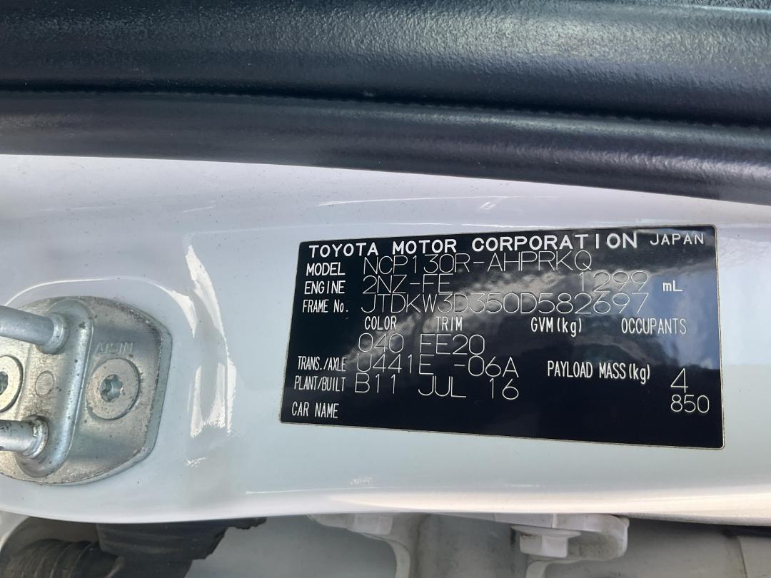 Photo '16' of Toyota Yaris GX