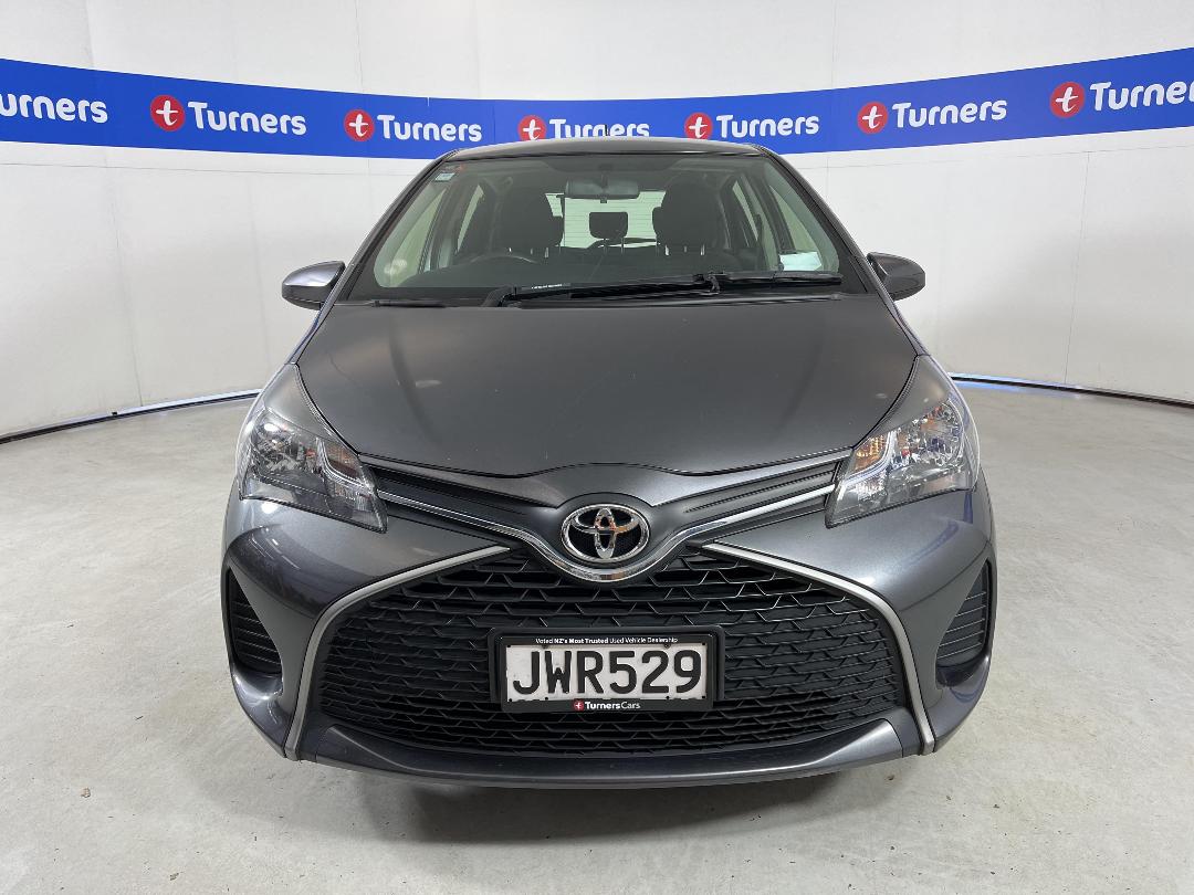 Photo '2' of Toyota Yaris