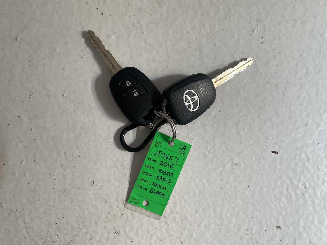 Photo '22' of Toyota Yaris Photo '22' of Toyota Yaris