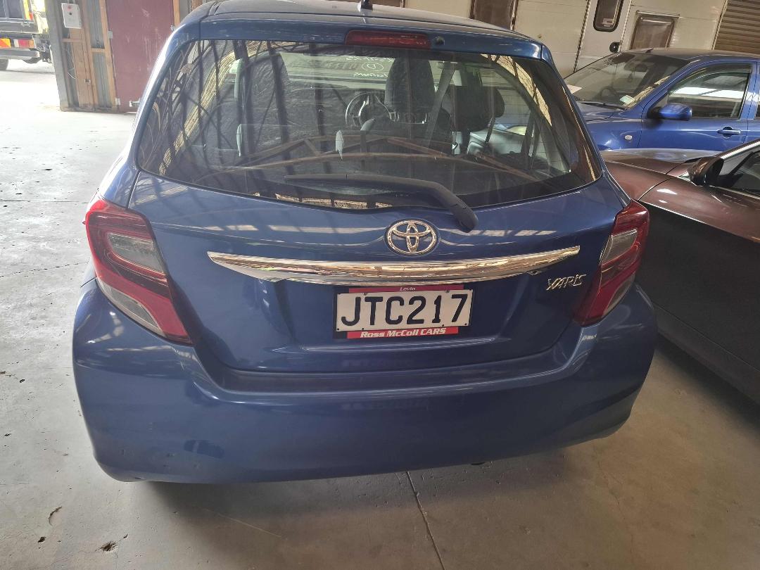 Photo '4' of Toyota Yaris GX Photo '4' of Toyota Yaris GX