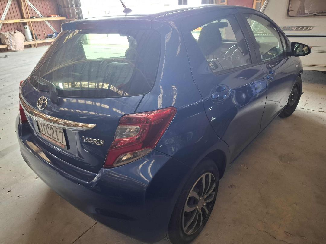 Photo '5' of Toyota Yaris GX Photo '5' of Toyota Yaris GX