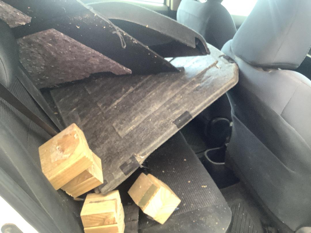 Photo '10' of Toyota Yaris GX Photo '10' of Toyota Yaris GX