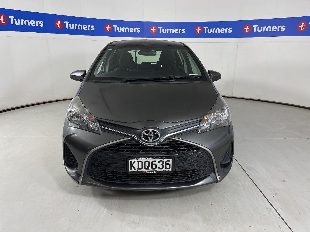 Photo '2' of Toyota Yaris