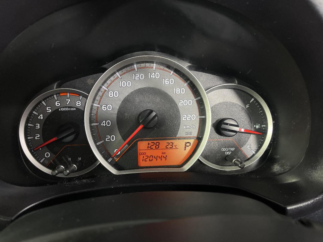 Photo '21' of Toyota Yaris