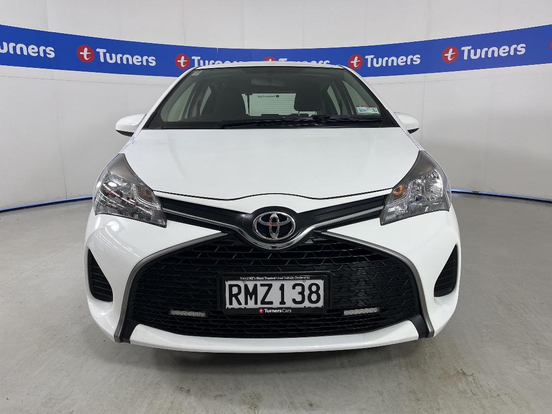 Photo '2' of Toyota Yaris