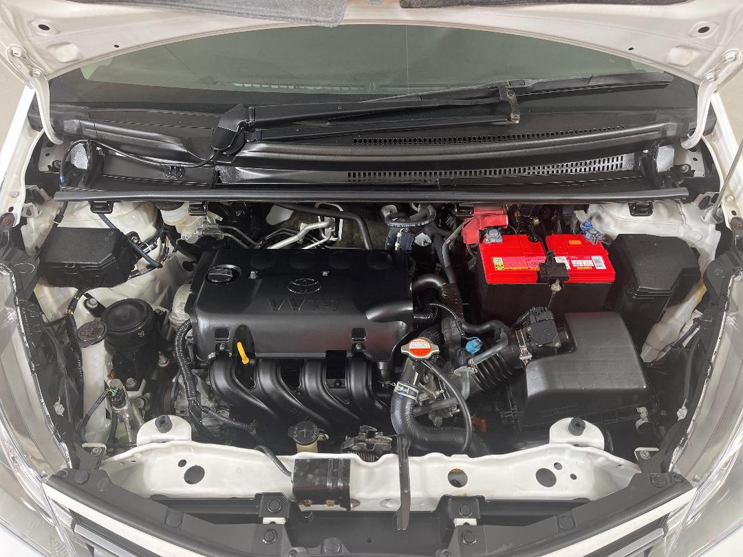 Photo '13' of Toyota Yaris