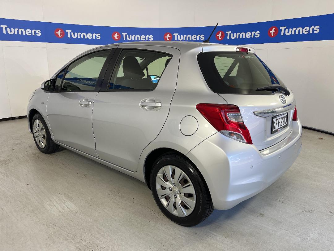 Photo '5' of Toyota Yaris