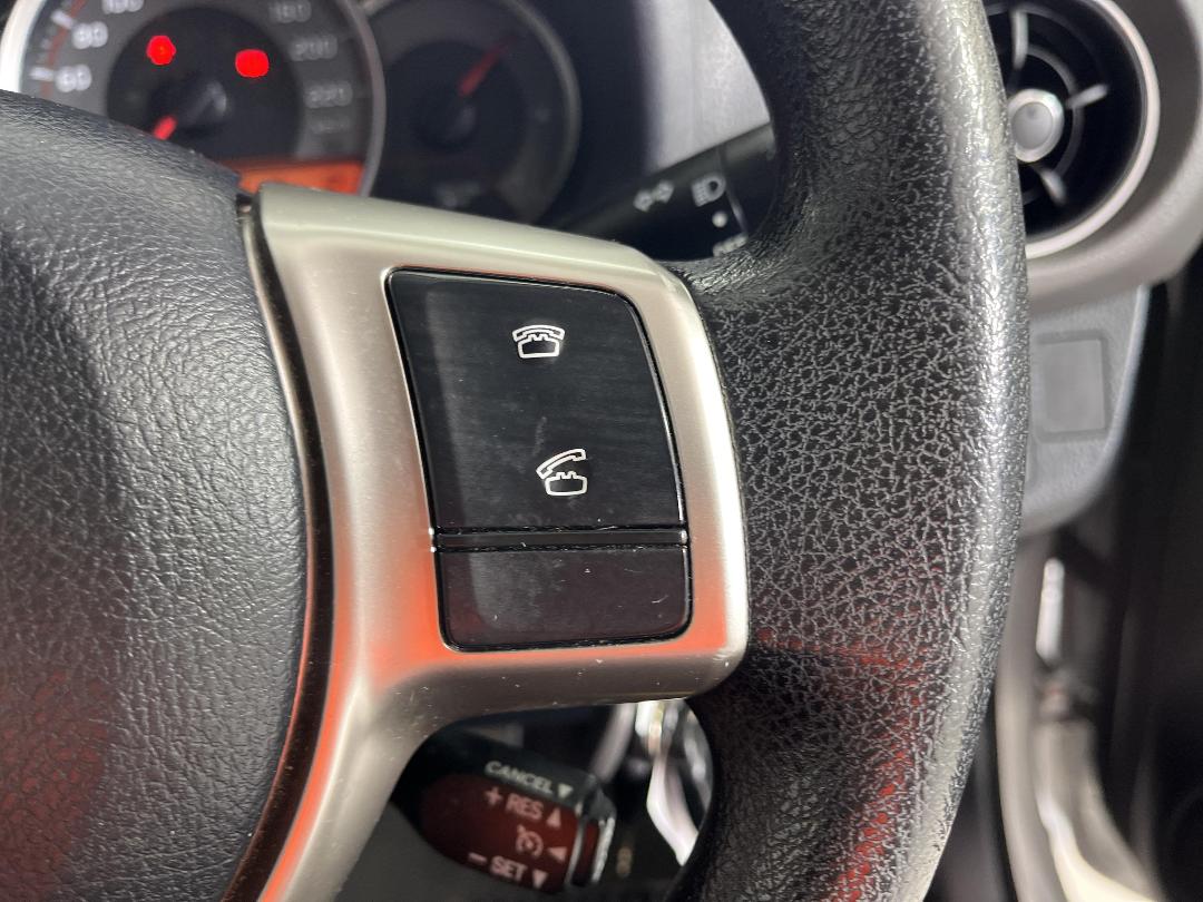 Photo '25' of Toyota Yaris